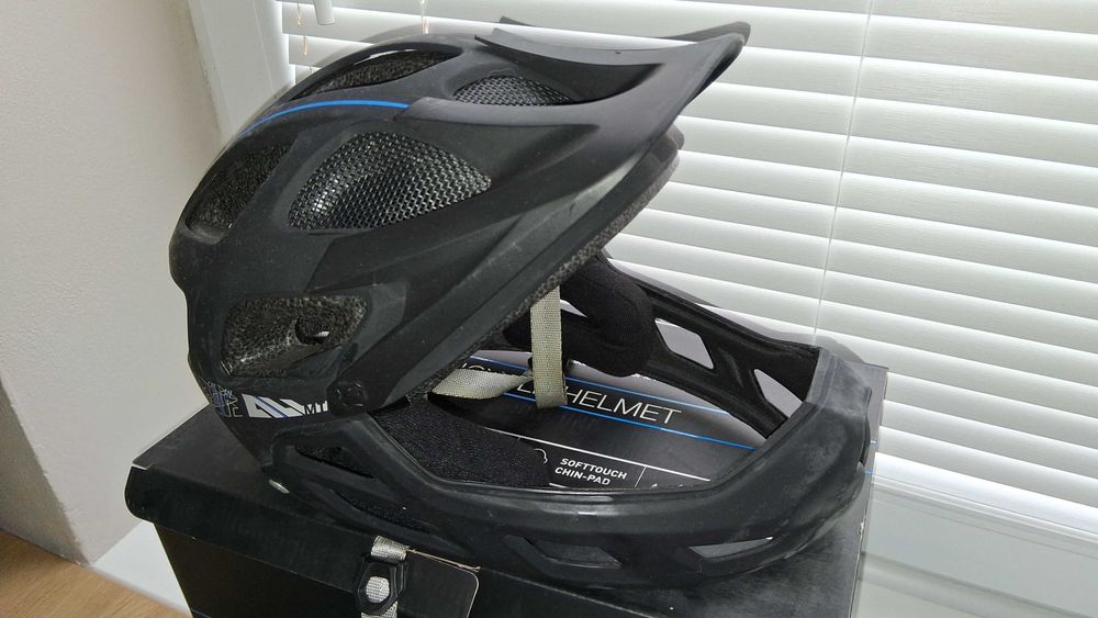 Kask rowerowy HLC rozmiar s/m