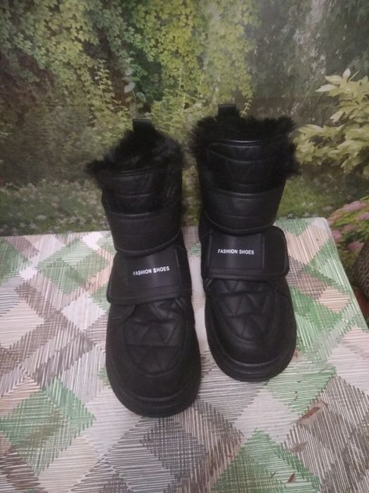 Жіночі зимові ботінки 39(24,5).