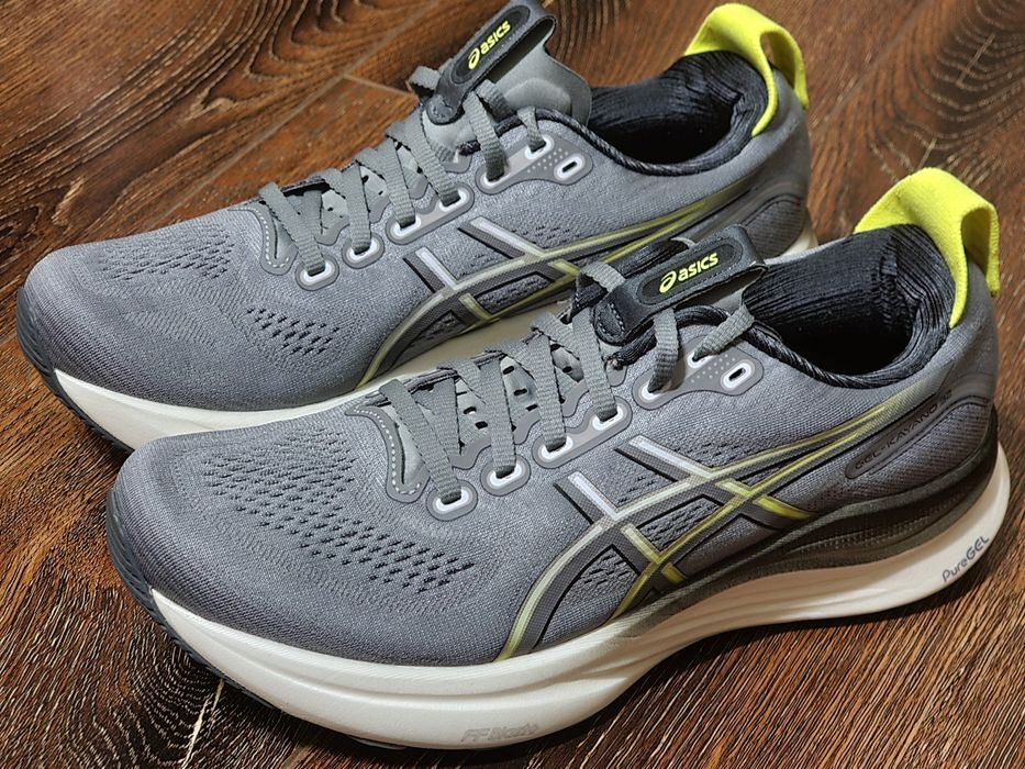 Оригінал 100% чоловічі кросівки asics kayano 32   eur 41.5