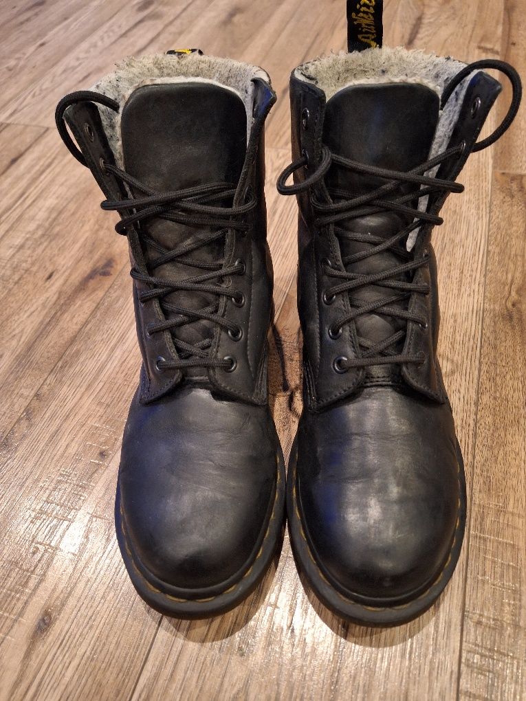 Buty ocieplane marki Dr.Martens roz. 41