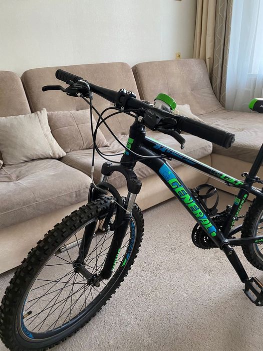 Продав велосипед General 24
