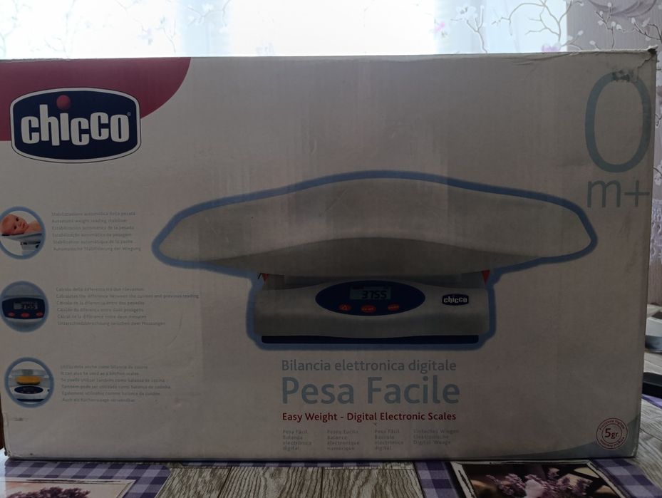 Продам детские электронные цифровые весы "Chicco"