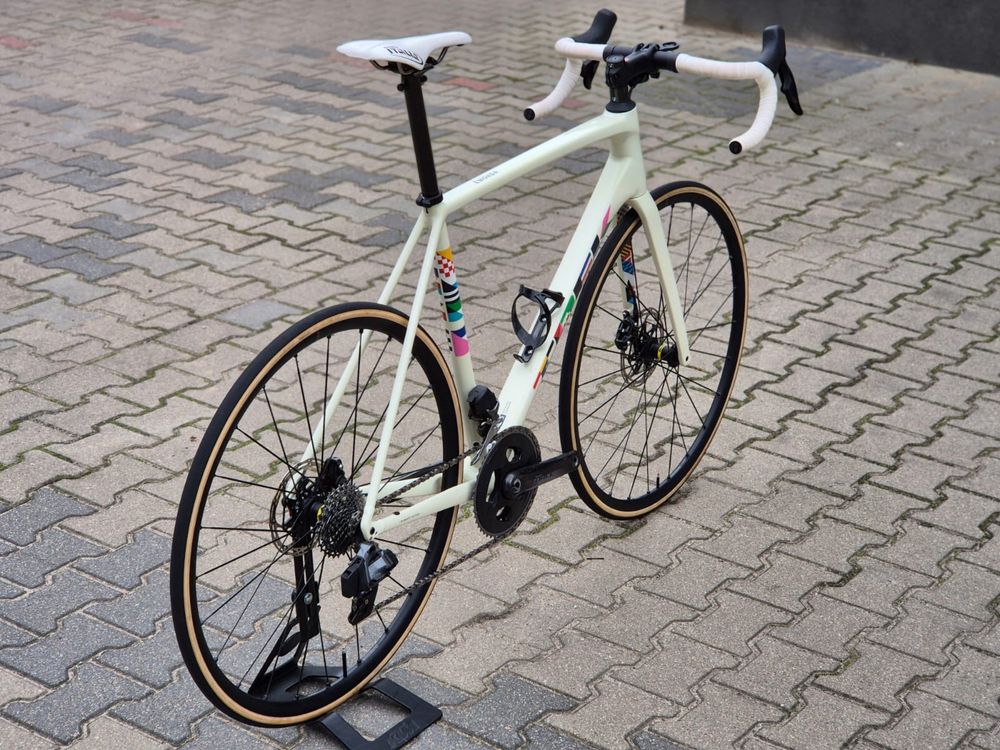 Trek Emonda ALR 58cm Sram AXS