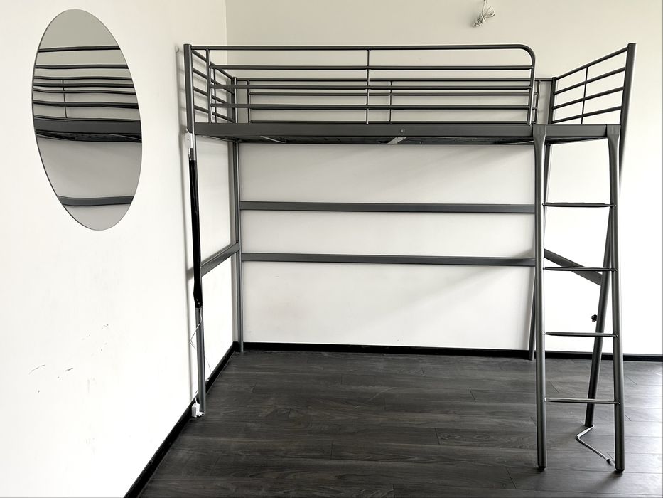 Łożko piętrowe metalowe z antresolą Ikea Svarta