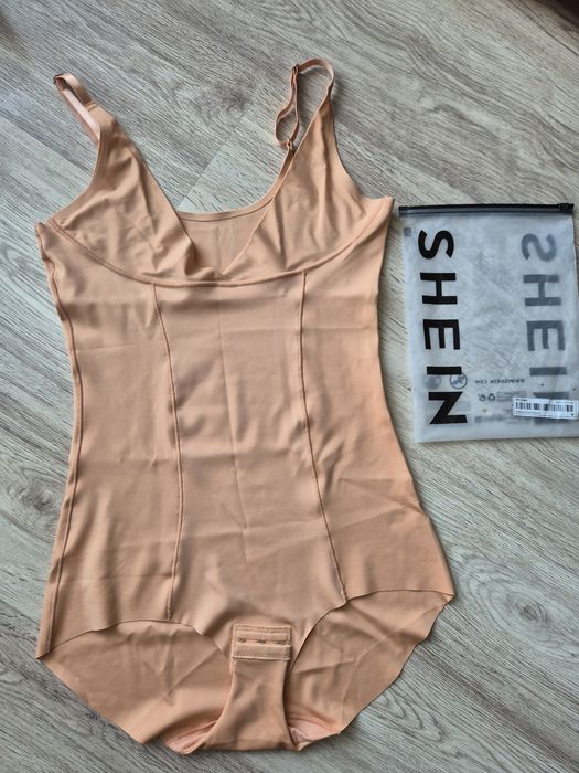 Body wyszczuplające/ bielizna wyszczuplająca r.M/L