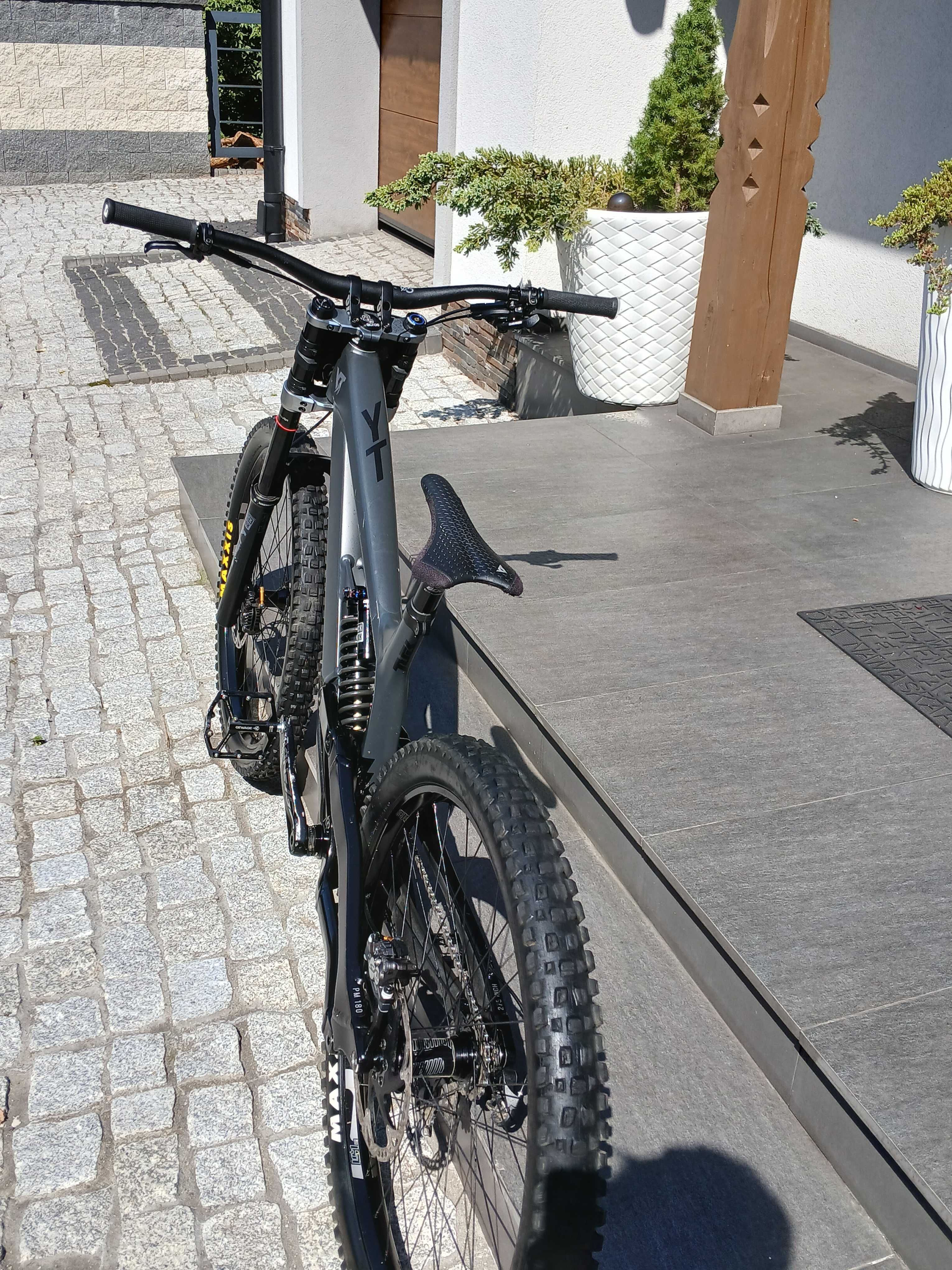 Yt tues core 1 rozmiar L 2022 downhill/freeride