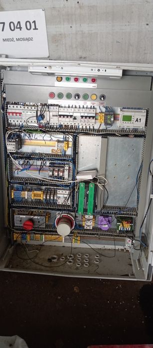 skrzynka sterownicza rozdzielnica elektryczna, sterująca