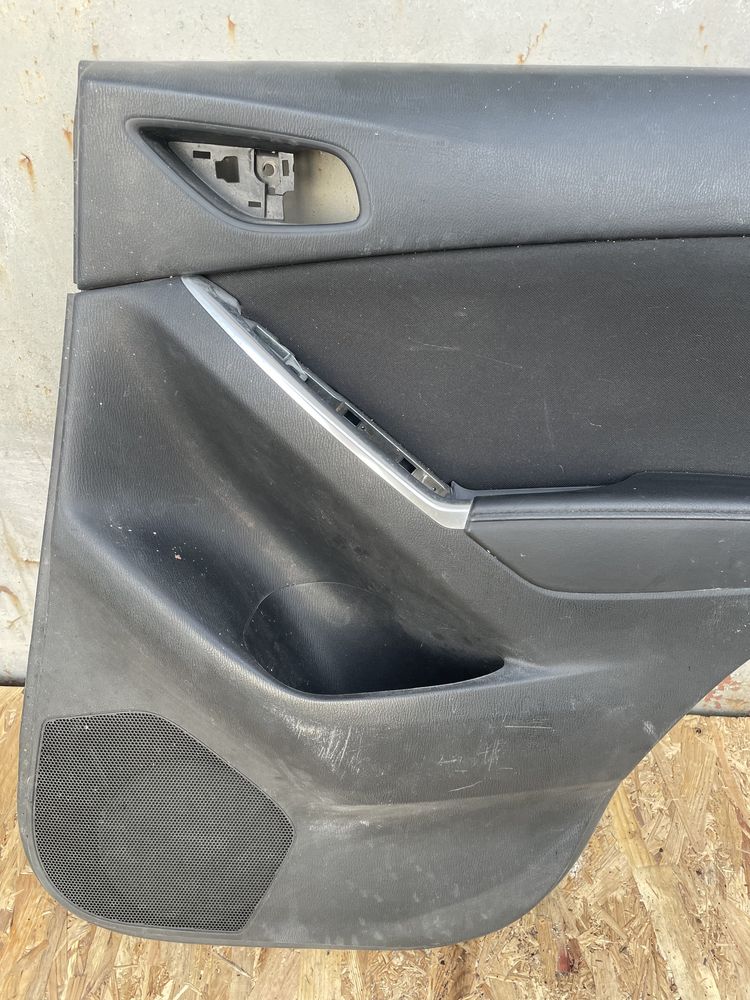 Дверная карта задняя правая Mazda CX-5 JKE 2015