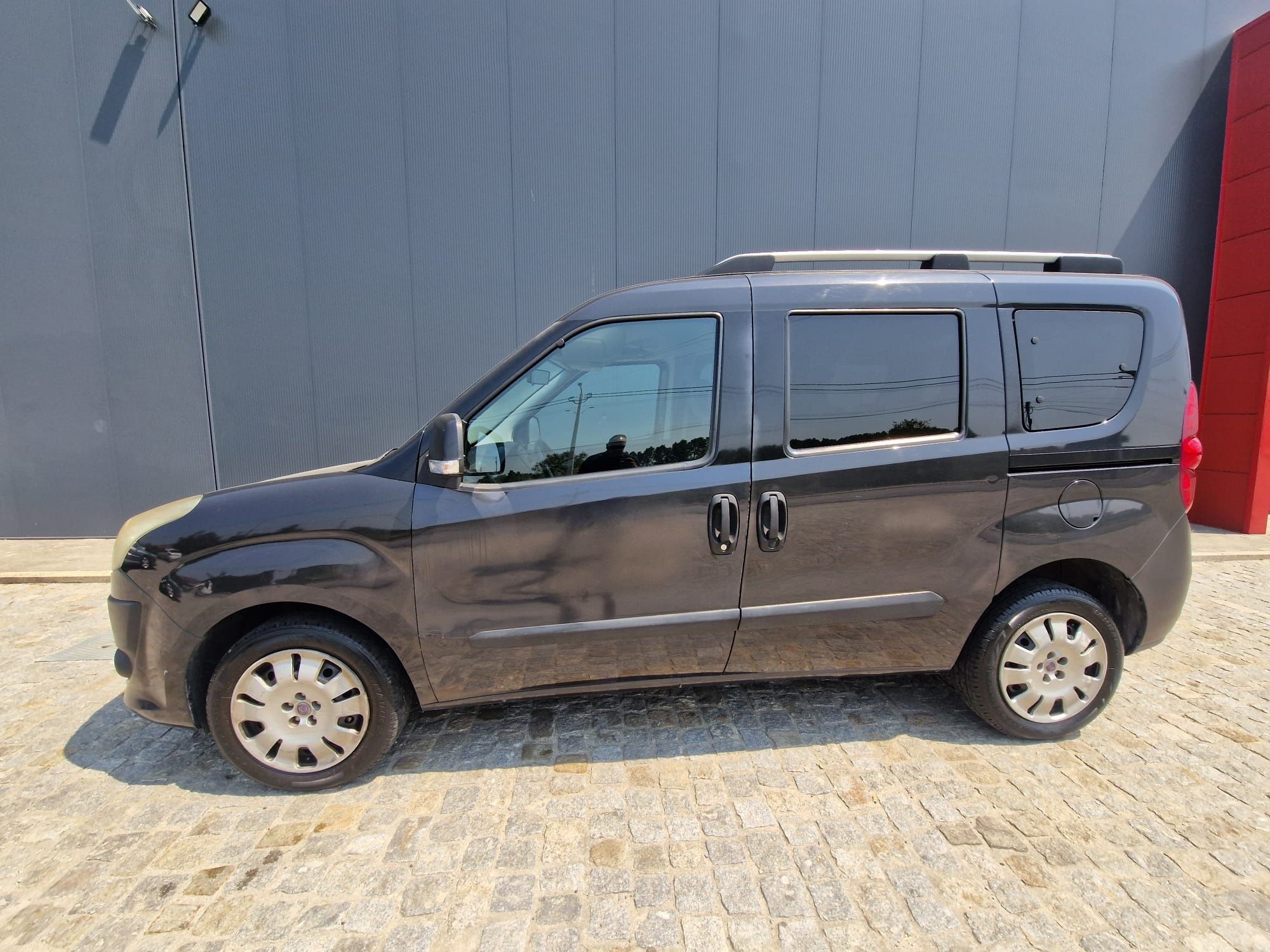 Fiat Doblo 1.3 M-Jet 7 Lugares