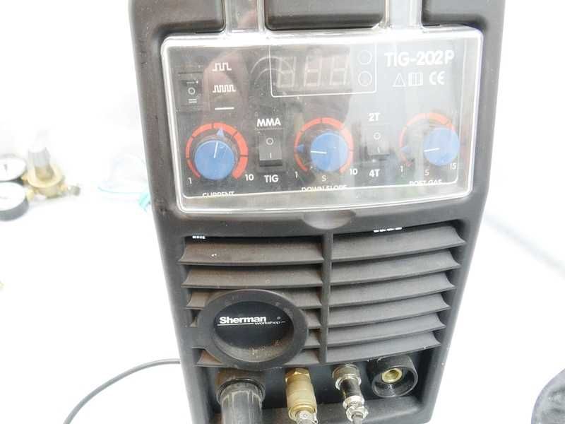 Spawarka inwertorowa 230V TIG MMA IGBT DC 200A 2T/4T SHERMAN TIG 202P