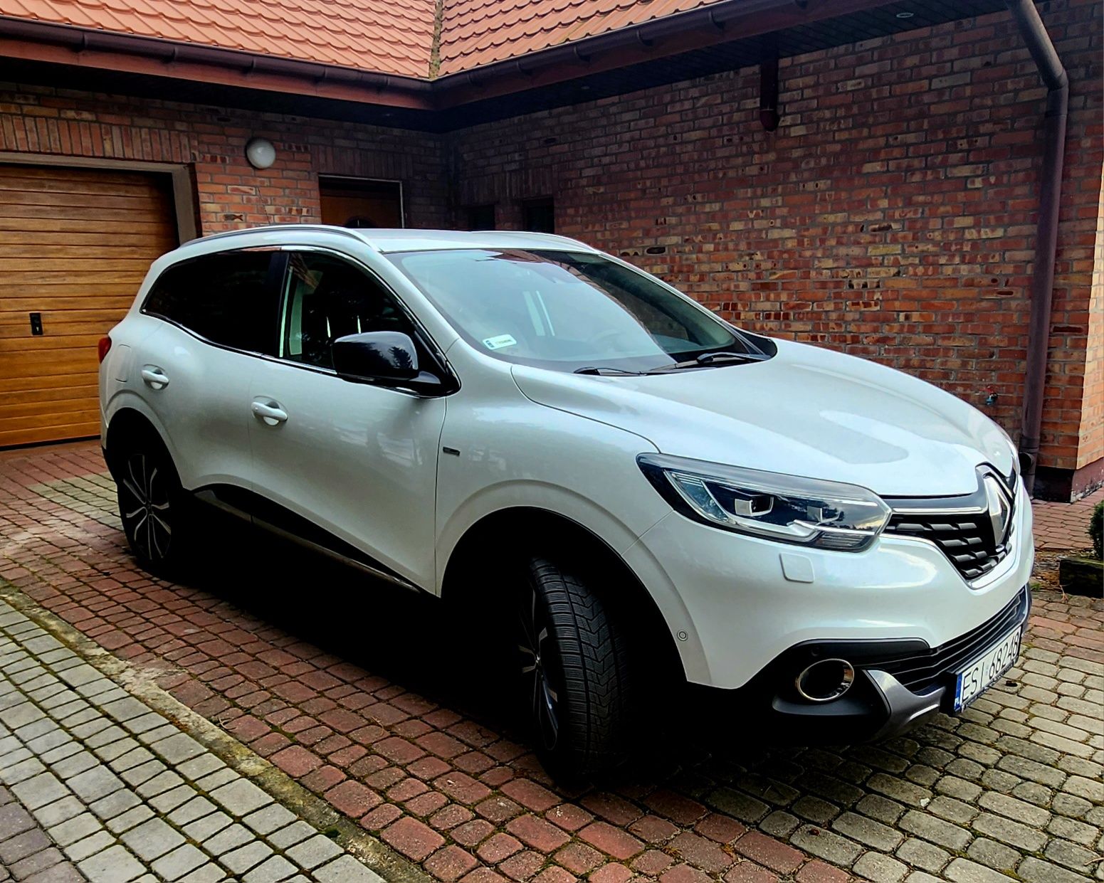 Renault Kadjar 1.6 DCI Pakiet Zimowy Android auto Hak Wersja BOSE