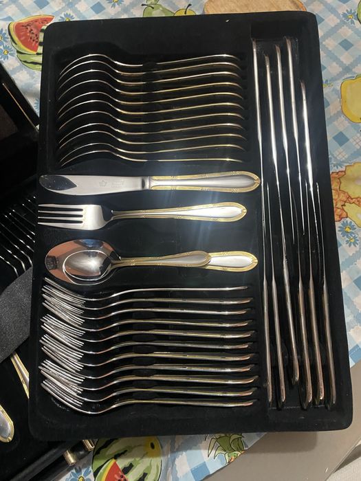 Conjunto de talheres para casa