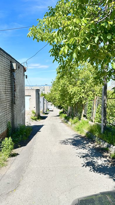 Продам кирпичный гараж с докум. 24 м2 в «ГК Метро» Парус/Диёвка1 пр.б.