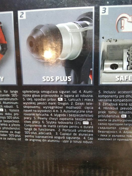 Młot udarowy Einhell TR-RH 900 + komplet wierteł