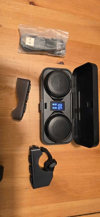 Zestaw słuchawkowy bluetooth H360, do kasku