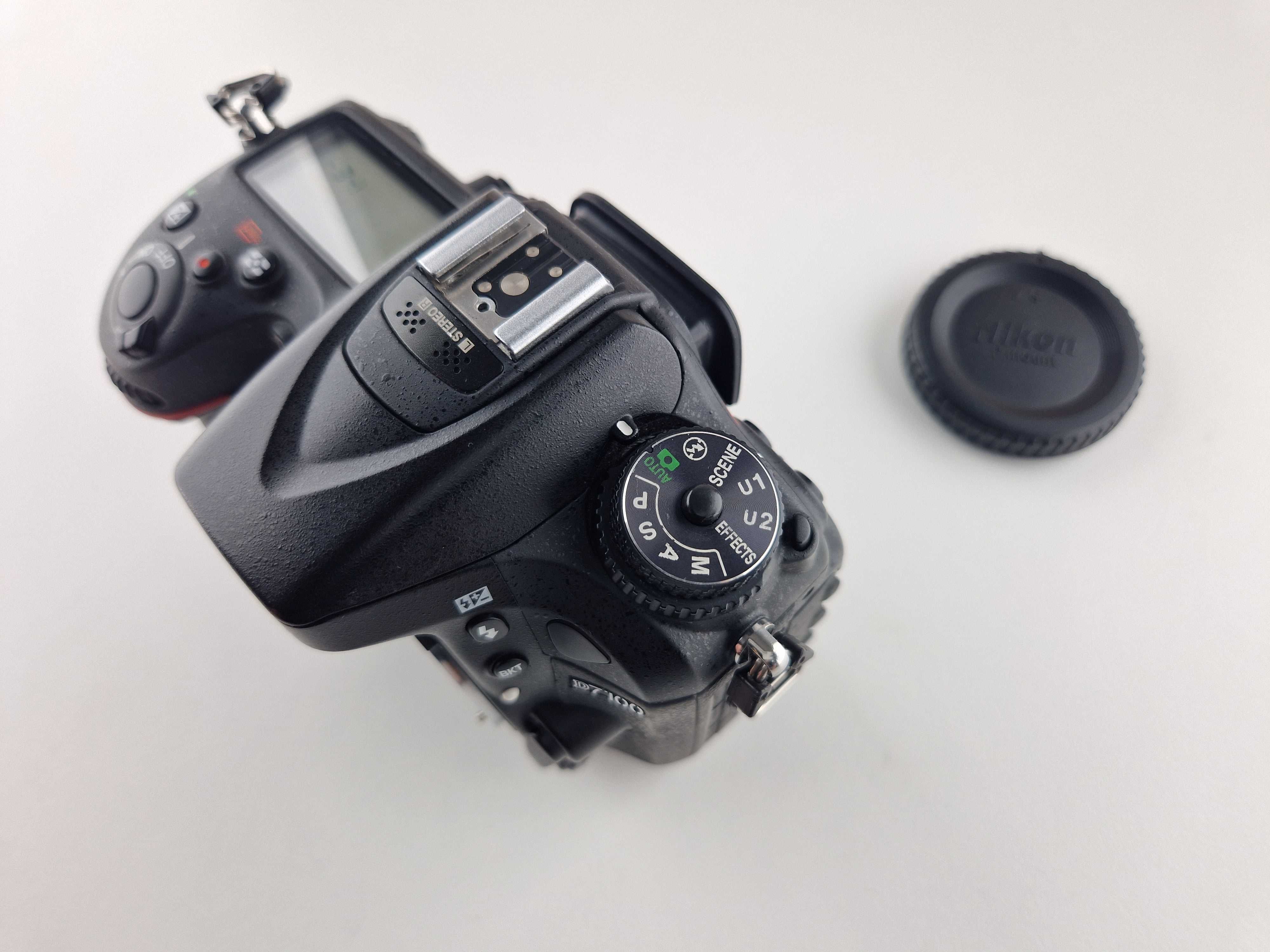 .Aparat Nikon D7100 body - 64GB - piękny stan!