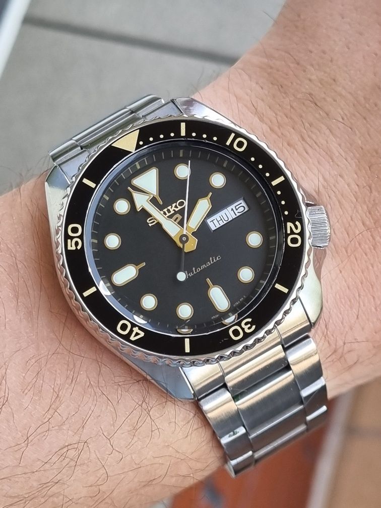 Seiko 5 Sports SRPD57K1 full set!