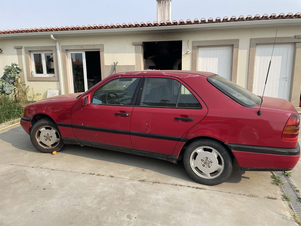 Mercedes C200 - 93