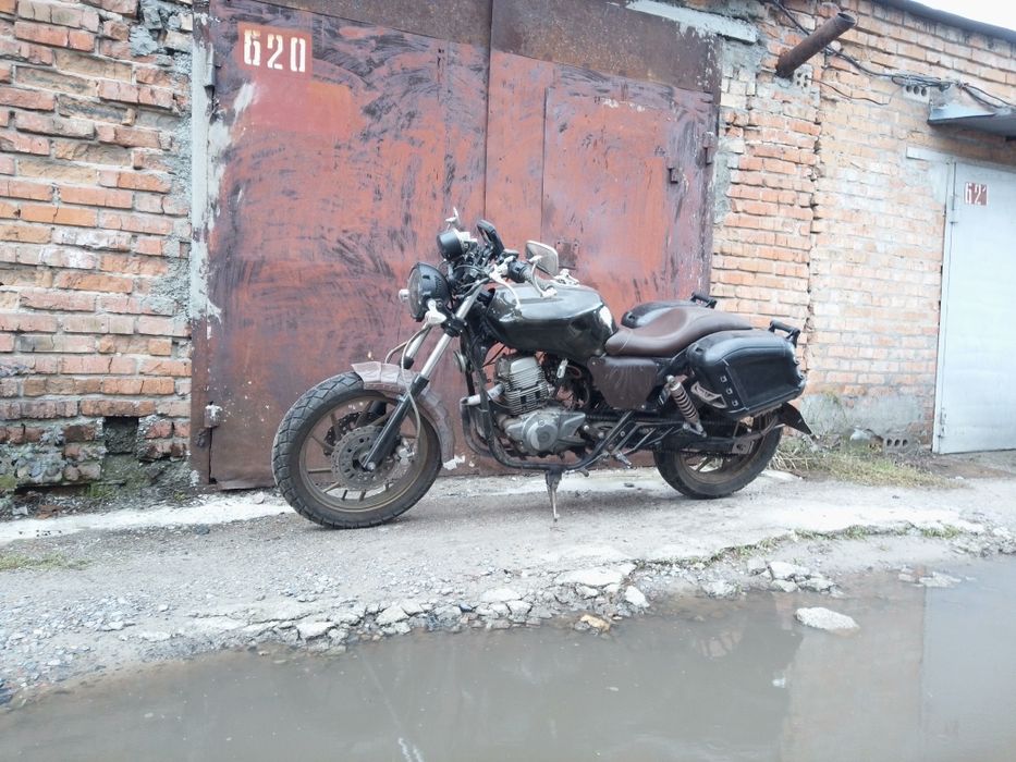 Кастом на базі мотора Yamaha Serov 250,