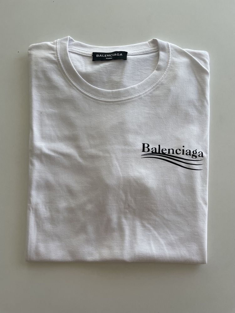 T'shirts Balenciaga