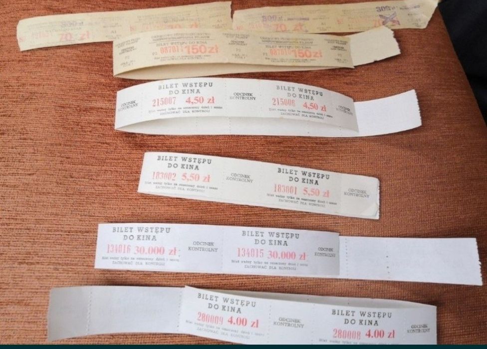 Komplet starych biletów do kina