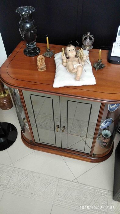 Móvel sala Aparador