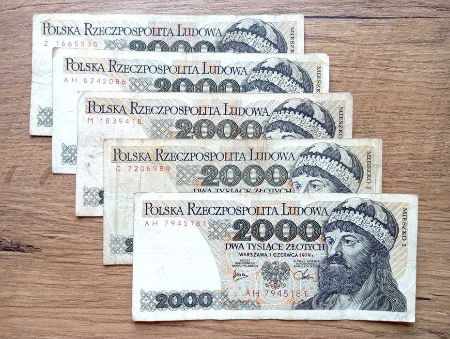 2000 zł  1977/1979    - C/M/Z/AH  -