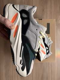 Adidas Yeezy 700 Wave Runner US 9 / 42 2/3