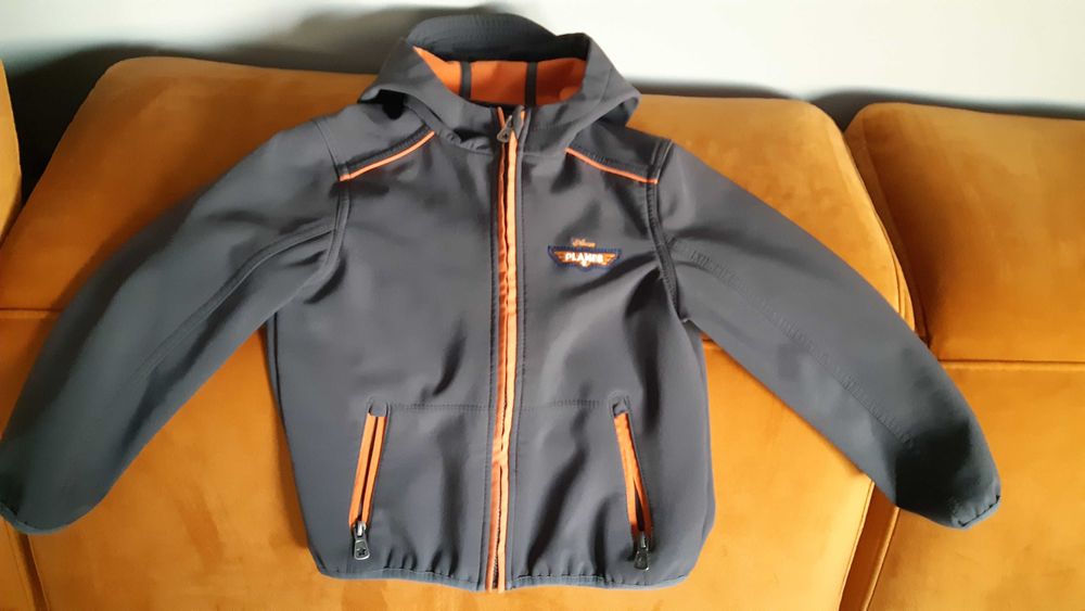 Softshell dla chłopca r.110 z bajki Samoloty