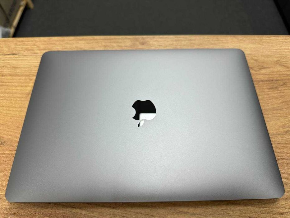 Macbook Pro 13 M1 2020 Стан Ідеалу М1|8|256 Макбук 29 циклів. Гарантія
