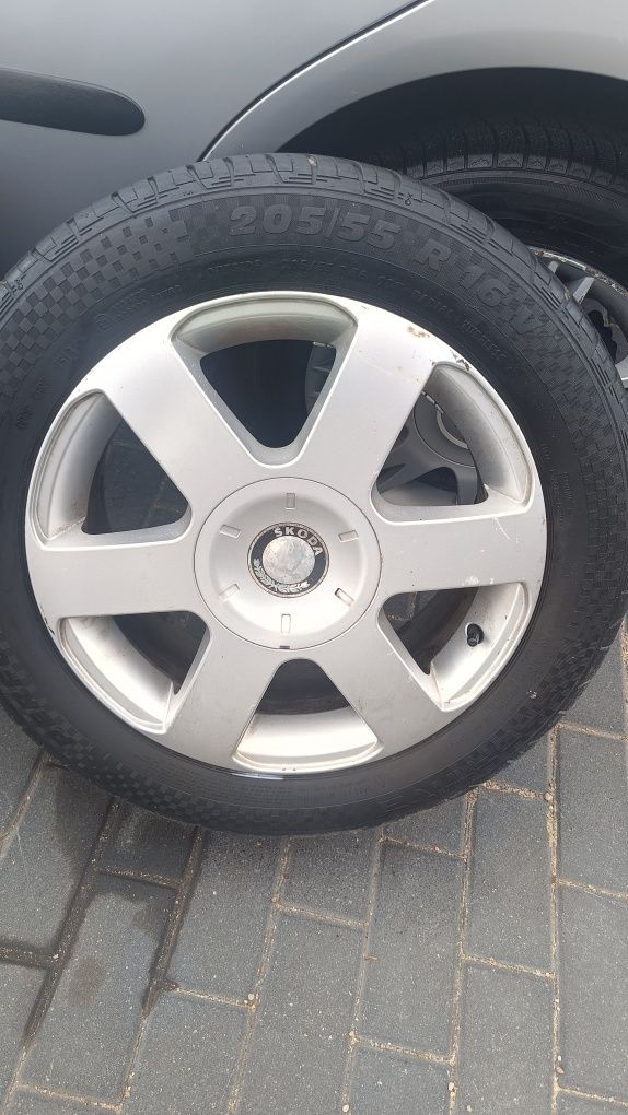 Alufelgi 16 cali 5x112 octavia 2 205/55r16 dot 2018