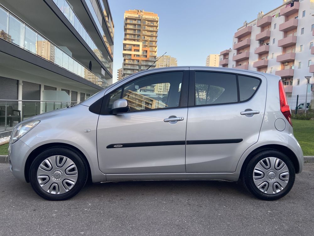 Opel Agila 1.2 • 86 cv • AC • 125 mil km • Multimidia • Camera de Ré
