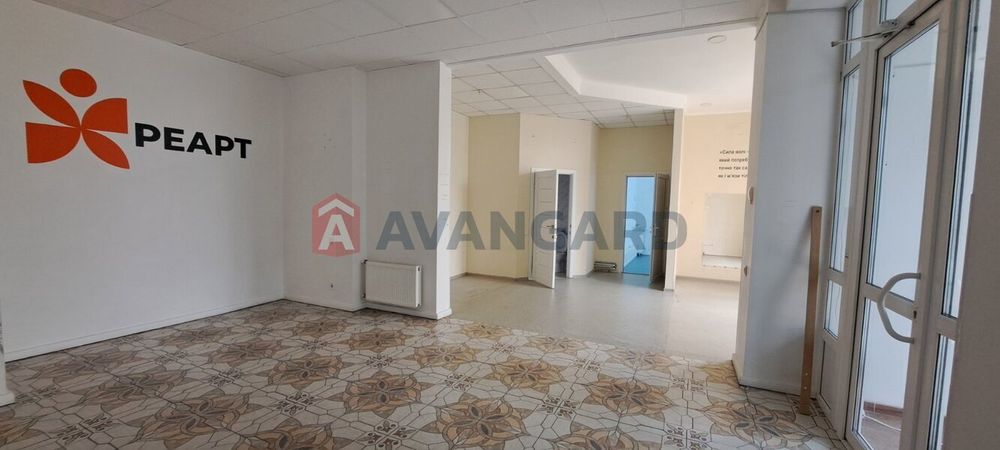 Продаж приміщення 217м2., вул. Амосова 4.