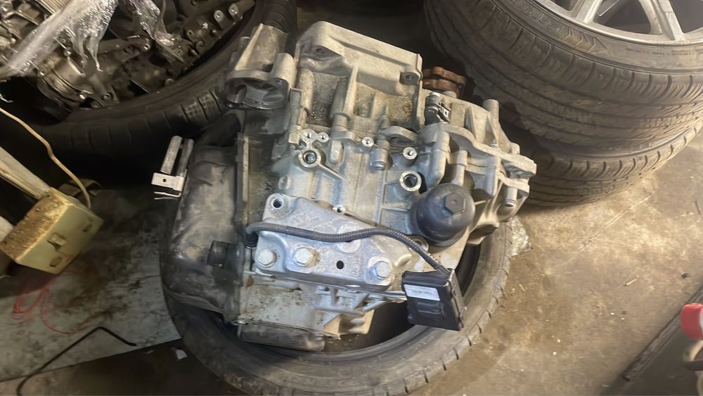 коробка передач DSG Audi A3 8v 1.8 л