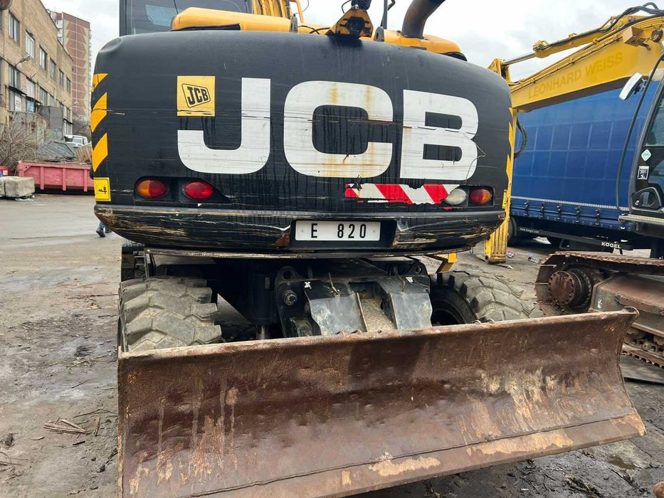 Колісний екскаватор JCB JS 145 W