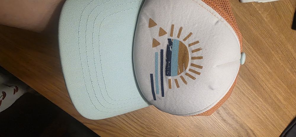 Czapka z daszkiem chłopięca