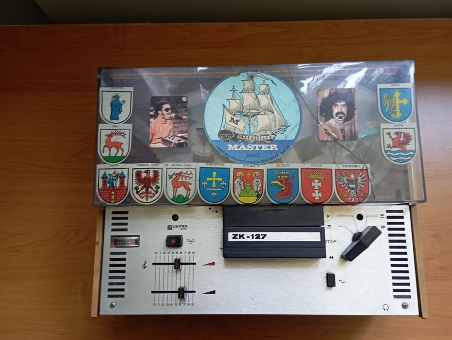 Zestaw audio magnetofon szpulowy plus taśmy