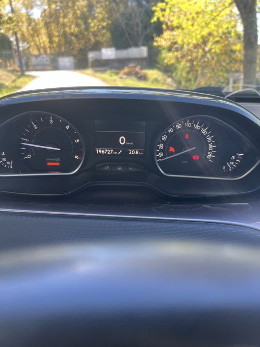 Peugeot 2008 hdi