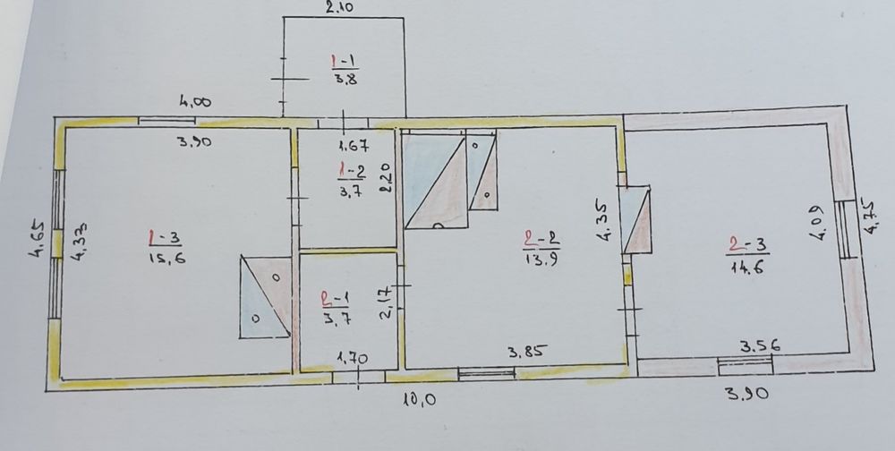 Частина будинку, 6.5 сот. землі, центр, с. Корчак