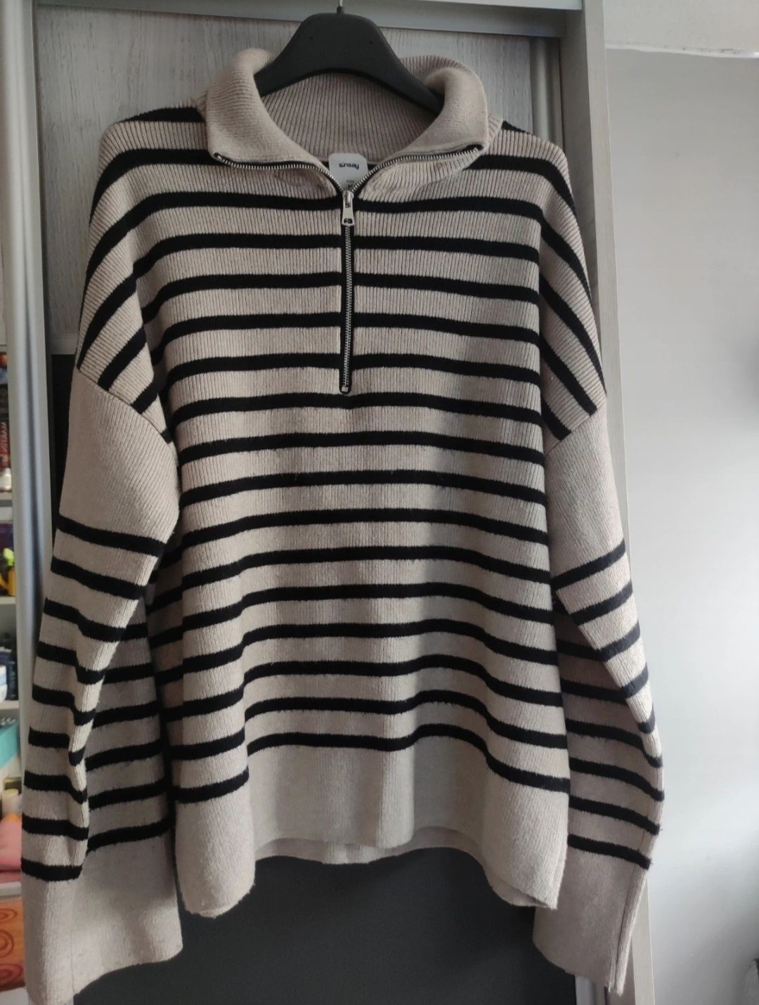 sweter damski w paski rozpinany M