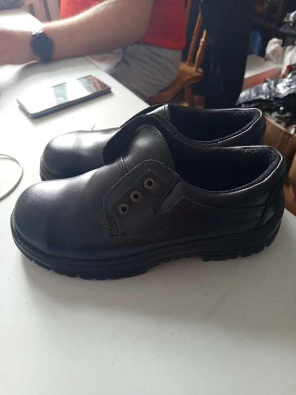 #507 Nowe buty męskie metalowy nosek Jarry1