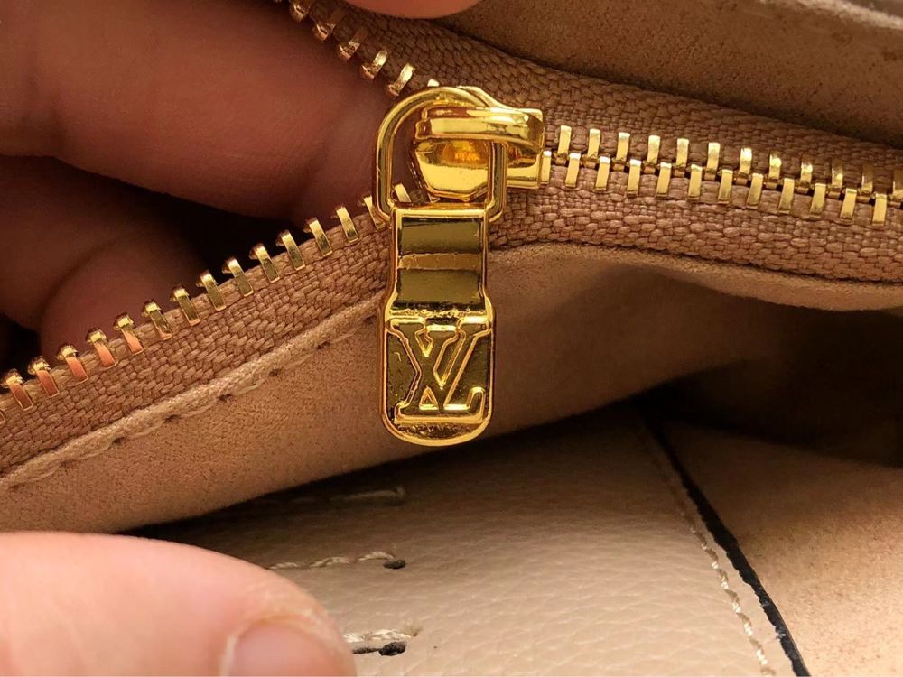 Torebka Na Ramię Beżowa Louis Vuitton LV