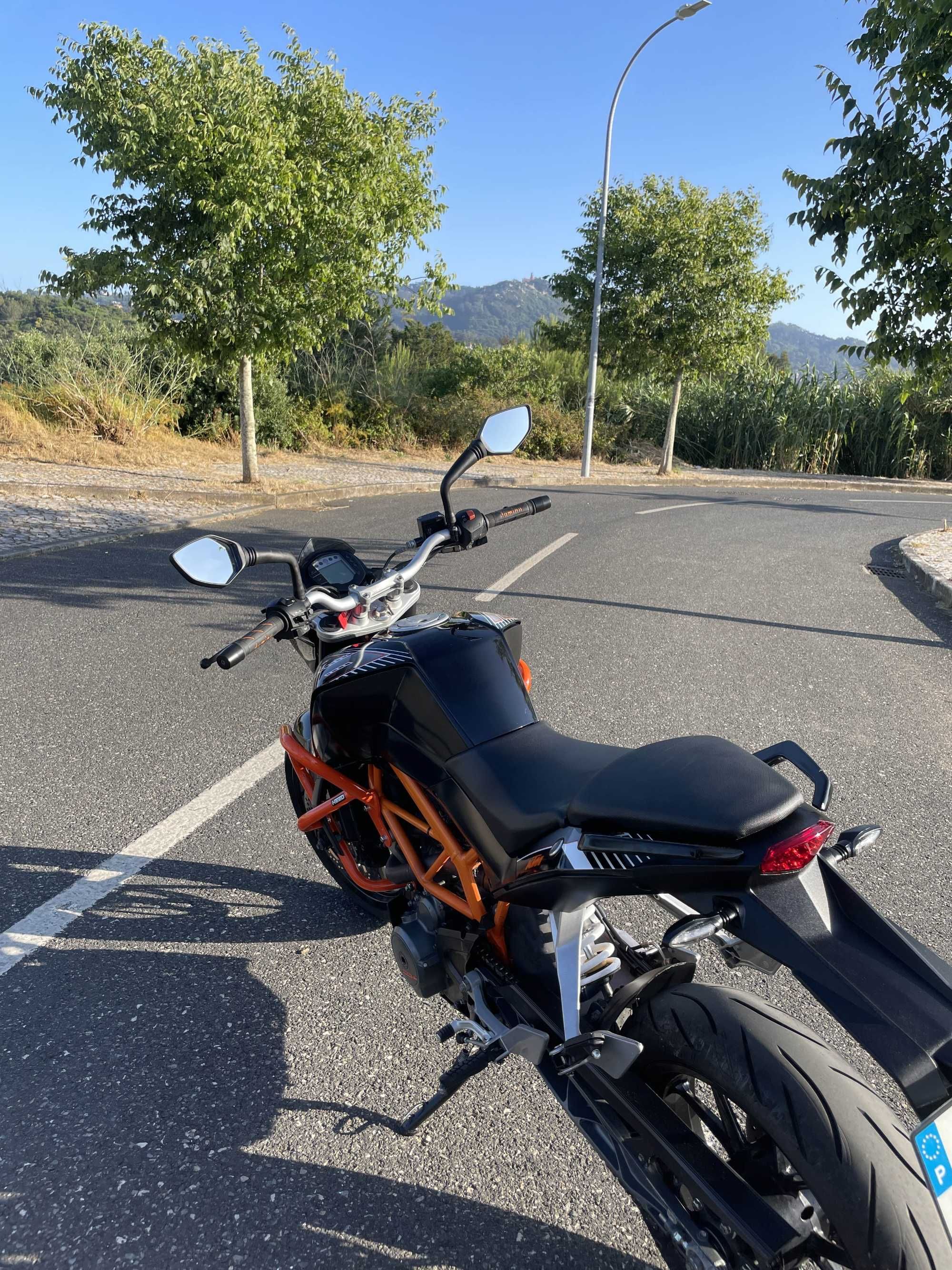 2016 KTM duke 390