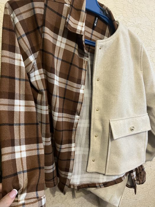 Сорочка коричнева + бежевий піджак