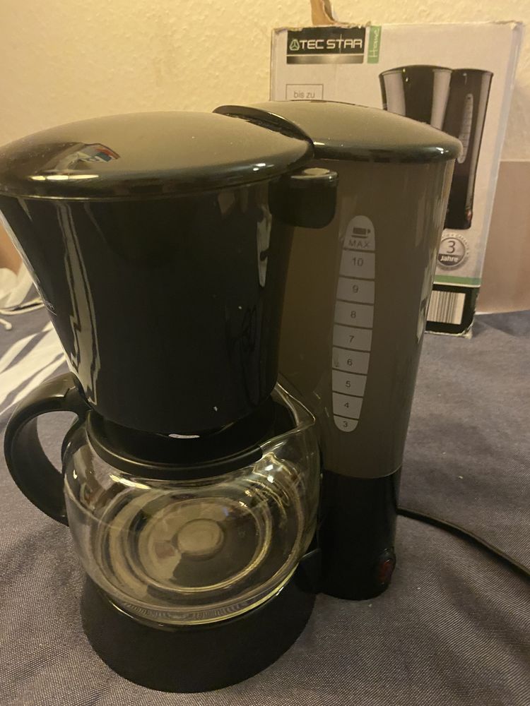 Продам кофеварку