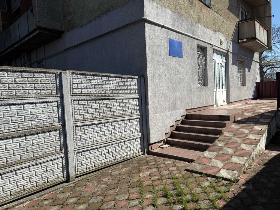 Продається квартира 94 кв.м ТЕРМІНОВО