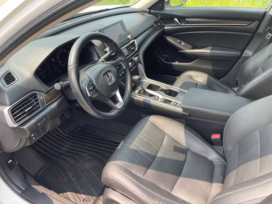 Honda Accord      2020