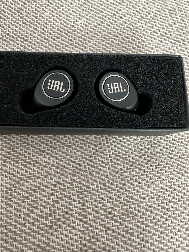 Nowe słuchawki JBL FREE bluetooth