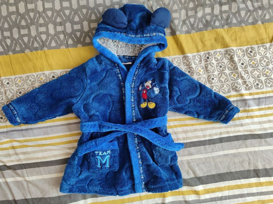 Теплий халат із капюшоном для маленьких 6-9 мес..1э