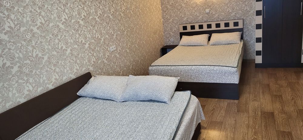 Рядом с 95 и парком (теплый пол) отчетные документы.